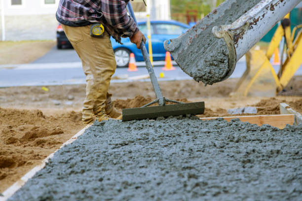 Best Commercial Concrete Services in Vinco, PA